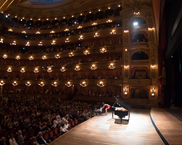 Recital at Teatro Colón. Photo: Liliana Morsia